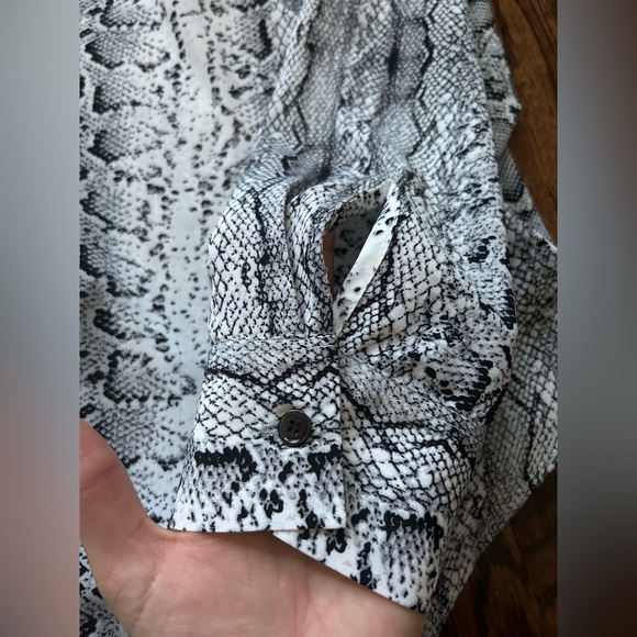 Tracy Moore Snake Print Blouse - Picture 9 of 15
